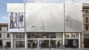 OVS, nello store milanese la premiazione del video contest contro il bullismo nelle scuole
