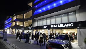La sede di BMW Milano ha ospitato l’evento di apertura del nuovo Mini Cafè