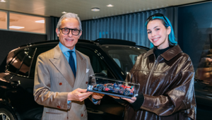 BMW Italia sigla una partnership strategica con Rose Villain per consolidare il proprio legame con il pubblico under 35