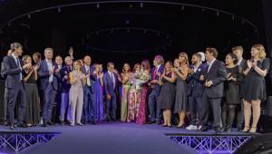 Torna la Laureus Charity Night: la 10ª edizione va in scena il 5 settembre, a Milano, per la prima volta presso il Teatro Parenti, a sostegno di bambine e bambini grazie allo sport