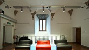 A Palazzo Velli a Roma la mostra “Maestri oggi”, con 100 opere di artisti nazionali e internazionali