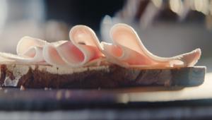 #PRENDIMICOSÌ, il nuovo spot Parmacotto firmato THE AD STORE ITALIA