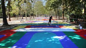 Serravalle Designer Outlet presenta “BACK2BACH”, un grande evento per inaugurare la nuova opera di urbanismo tattico “La città della Moda” firmata dallo street artist Luca Font