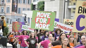 6.14 firma per Felicia la Colorfuture Parade 2025 che trasforma Milano in un palcoscenico della biodiversità, del benessere e dell’inclusione. Produzione di Blackball. Campagna social e content creation a cura dell’agenzia WBC