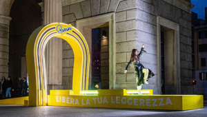 "La Sfilata della Leggerezza", la passerella a cielo aperto di Pavesini alla Milano Fashion Week 2025 è targata Dentsu Creative