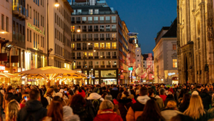 Durante la peak season, Digital Out Of Home e Drive-to-Store si confermano mezzi efficaci per i brand che desiderano intercettare i consumatori