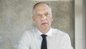 Oltre l'1% di share per 'La Confessione' di Peter Gomez sul Nove