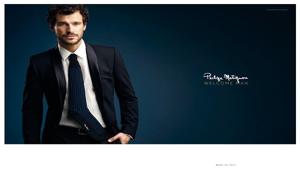 La nuova collezione calze uomo Philippe Matignon debutta con Armando Testa