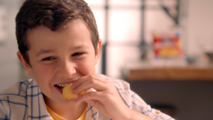 Pizzoli lancia in tv le Croccomagie Topolino con Nadler Larimer & Martinelli