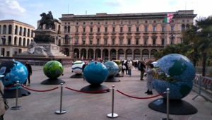 L'inizio della ripresa culturale di Milano passa dal successo dell'anteprima di 'Weplanet -100 globi per un futuro sostenibile'