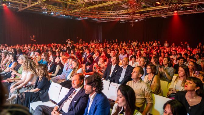 Platea Platea