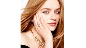 Joey King è la nuova ambasciatrice di Pomellato fotografata dai Morelli Brothers