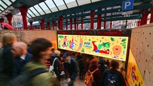 Chiquita dipinge ancora una volta  Milano con “Pop by Nature” e le sue iconiche banane