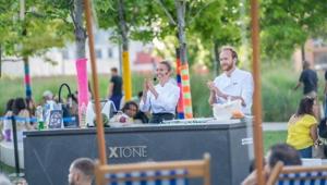 “La cucina dei sogni su misura'' in tour a Milano con Porcelanosa. Tra le attività: showcooking dal vivo, performance artistiche e laboratori per bambini