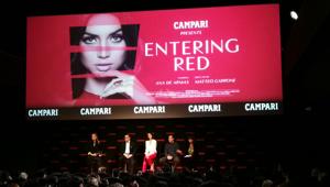 Filmmaster Events firma la premiere mondiale di Campari ‘Entering Red’: due giorni di evento per il lancio dello short movie e per le celebrazioni del centesimo compleanno del Negroni