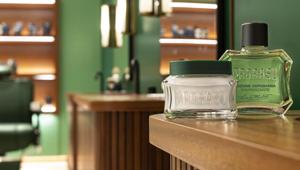 Proraso torna al Motor Bike Expo presso lo stand Moto Guzzi