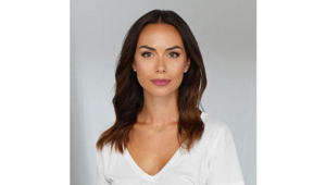 Raffaella Capece nominata nuova Marketing & Innovation Director di Cantabria Labs Difa Cooper