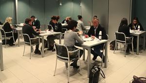 Il lavoro si trova a colazione: tornano gli speed date di Randstad in 25 città
