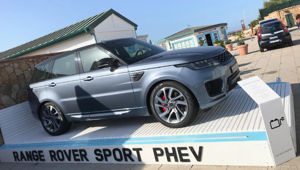 Jaguar Land Rover protagonista dell'estate con il Summer Tour 2018 firmato PTM e il Jaguar I-PACE Dynamic Tour di Amarena, all'insegna della mobilità sostenibile