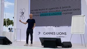 Cannes Lions 2026. Creatività e low-budget non sono ai poli opposti: Ravid Kuperberg (Mindscapes) svela il "New Tasking", lo schema mentale per trasformare i limiti in idee da Grand Prix.