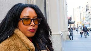 Occhi puntati sul mercato dell’eyewear: Meta sarebbe pronta a rilevare il 5% di EssilorLuxottica. Un accordo potenziale da 4,33 miliardi di euro