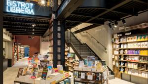 RED, il bistrot -libreria apre a Brera. Festa speciale e una performance del Piccolo Teatro di Milano