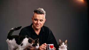 Robbie Williams protagonista della nuova campagna europea Purina per Felix con la canzone “It’s Great To Be a Cat”