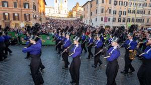 Con un migliaio di performer tra band delle high school americane, gruppi folkloristici italiani e majorette, torna Roma Parade 2023