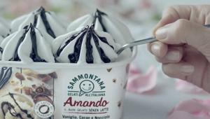 Nasce Amando, il nuovo gelato Sammontana. Lo racconta la campagna di Auge