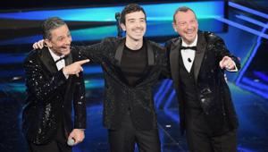 Mediabrands. Per Sanremo 2021 con Amadeus e Fiorello partenza a rilento con 8,4 milioni di individui (-16,7% sul 2020) e 46,6% di share ma è record sui social