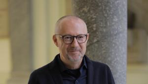 Il Gruppo Calzedonia diventa Oniverse. Il nuovo nome individua un passaggio fondamentale per sviluppare ulteriormente le potenzialità dell’azienda