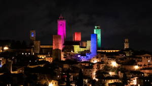 San Gimignano anima il periodo natalizio con "Accade d'Inverno - Natale tra le torri", un ricco programma di arte, musica e tradizione