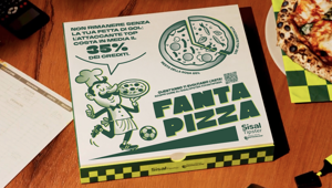 FANTAPIZZA: la pizza che ti svolta il Fantacalcio. Sisal inizia la collaborazione con DUDE supportando migliaia di fantallenatori e portando le statistiche di SisalTipster direttamente sui cartoni della pizza
