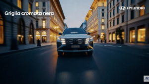 Nuova TUCSON Dark Line “Lascia il Segno”: la campagna prende forma con la Gen AI e la creatività di Innocean Italy