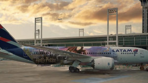 LATAM Airlines e Warner Bros. Discovery Latin America portano la magia di Harry Potter nei cieli con aerei personalizzati e speciali esperienze a bordo