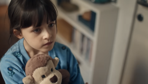 Caffè Borbone lancia “Una storia di casa”: il nuovo spot racconta il caffè come rito quotidiano attraverso lo sguardo di una bambina