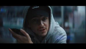 Adidas accende il conto alla rovescia per i Mondiali 2026: Timothée Chalamet guida la campagna “Backyard Legends”. Oltre 50 mln di sterline per la produzione e promozione del progetto. La Coppa del Mondo diventa un fenomeno culturale globale