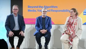 La trasformazione della TV nell’era della convergenza digitale: nuove metriche e piattaforme, l'AI e il futuro dei media secondo i protagonisti dell'evento RAI Pubblicità a Milano. Il pensiero di Brian Fuhrer (Nielsen) e Jack Myers (The Media Village) La trasformazione della TV nell’era della convergenza digitale: nuove metriche e piattaforme, l'AI e il futuro dei media secondo i protagonisti dell'evento RAI Pubblicità a Milano. Il pensiero di Brian Fuhrer (Nielsen) e Jack Myers (The Media Village)