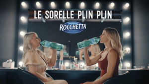 Rocchetta, Michelle Hunziker e Katia Follesa diventano “Le sorelle Plin Plin” nella campagna firmata Gibbo&Lori