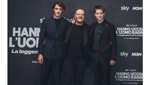 Hanno ucciso l'Uomo Ragno: presentata la serie Sky Original di Sydney Sibilia sulla storia degli 883, su Sky e NOW dall'11 ottobre