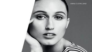 Seventy sceglie Anna Cleveland come testimonial della campagna adv 2017. On air su stampa e digital dal 1° febbraio