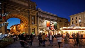 Silvaneon festeggia 70 anni di outdoor advertising con un evento speciale alla Stazione Leopolda di Firenze