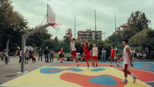 Simmenthal firma il “Simmenthal Playground” insieme al collettivo artistico Nine in the Paint e all’agenzia media EssenceMediacom