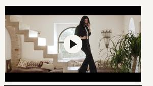 Debutta in Italia la smart tv Sky Glass che riunisce in un'unica piattaforma i contenuti Sky, dei canali in chiaro, dei player globali e le app. Campagna di lancio in tv, social, digital, radio, affissioni e stampa con Laura Pausini. Pianifica Wavemaker