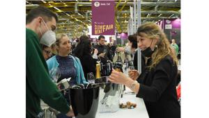 La seconda edizione di Slow Wine Fair torna a Bologna, dal 26 al 28 febbraio 2023, con la direzione artistica di Slow Food