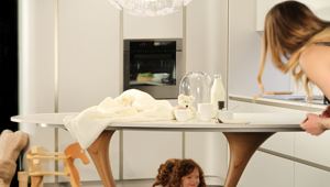 Le cucine Snaidero sono per la vita. Lo racconta la campagn firmata Unidea