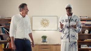 Nel video di auguri di Natale Snoop Dogg celebra 'la performance olimpica da n°1' di Publicis Groupe nel 2024 e lo prepara alle sfide 2025