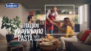 Sottilette in comunicazione con Leo Burnett, porta il suo posizionamento “Sciogliamo le formalità” fuori dai confini nazionali con sette Euroricette