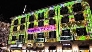 Souldesigner illumina il Natale del Mercure Hotel di Milano con un video mapping di grande impatto
