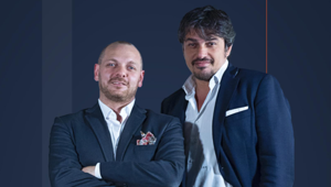 Spencer&Lewis vince la gara Parmigiano Reggiano da 3,6 mln di euro per la promozione e gli eventi in Gran Bretagna per tre anni